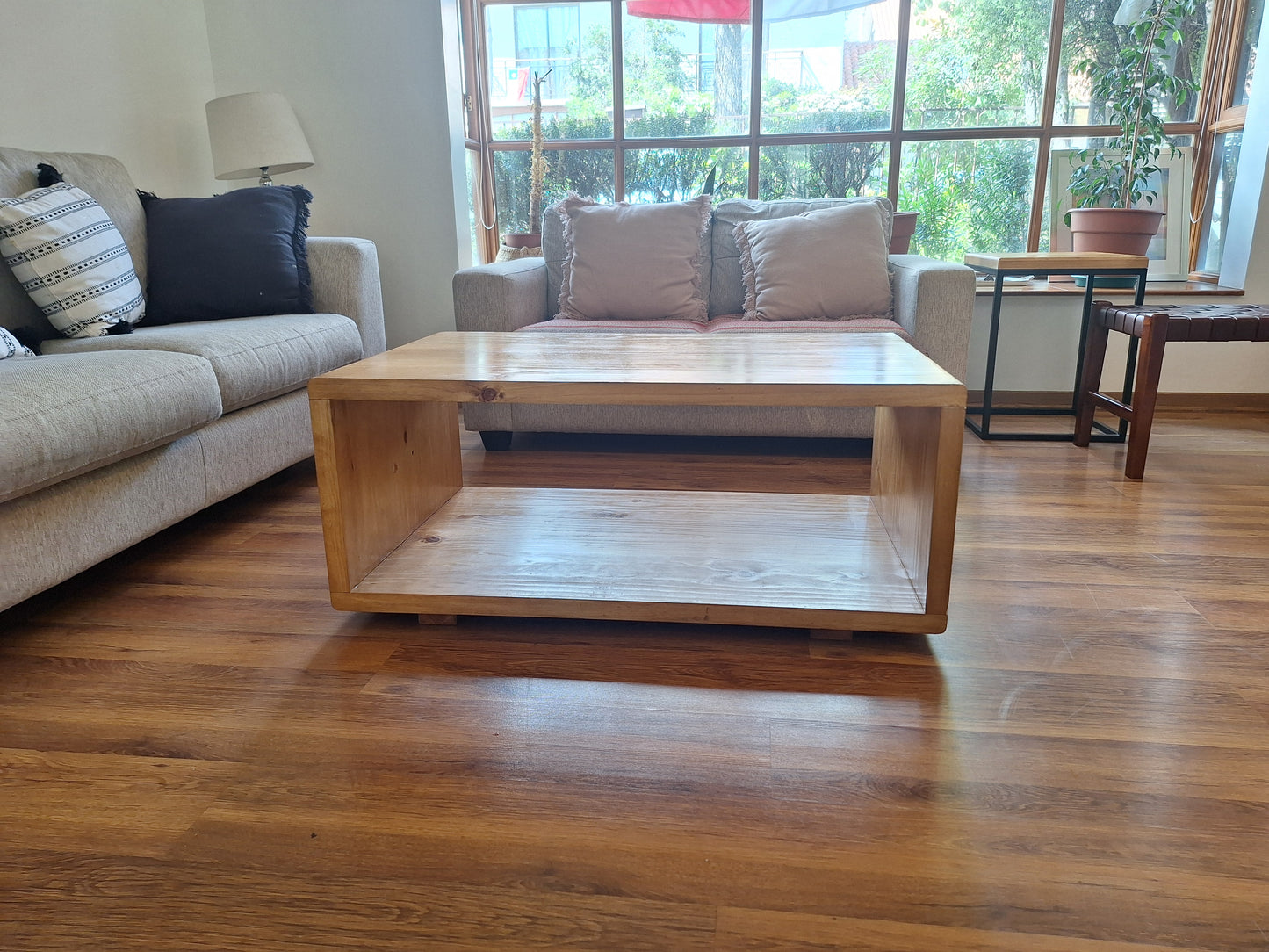 Mesa de Centro Madera - Modelo O-Chica