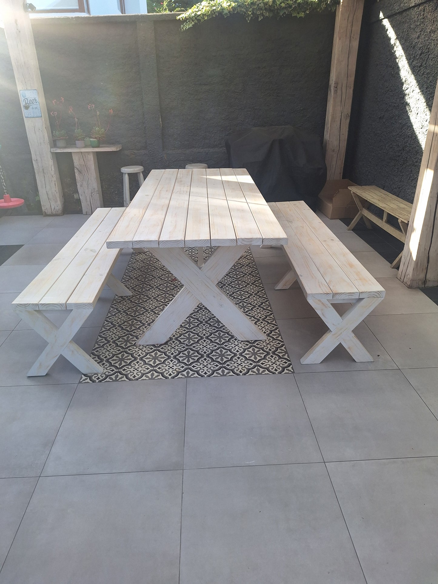 Comedor de Terraza con 2 Banquetas - Modelo Pichidangui